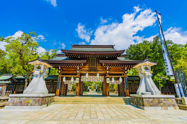 湊川神社