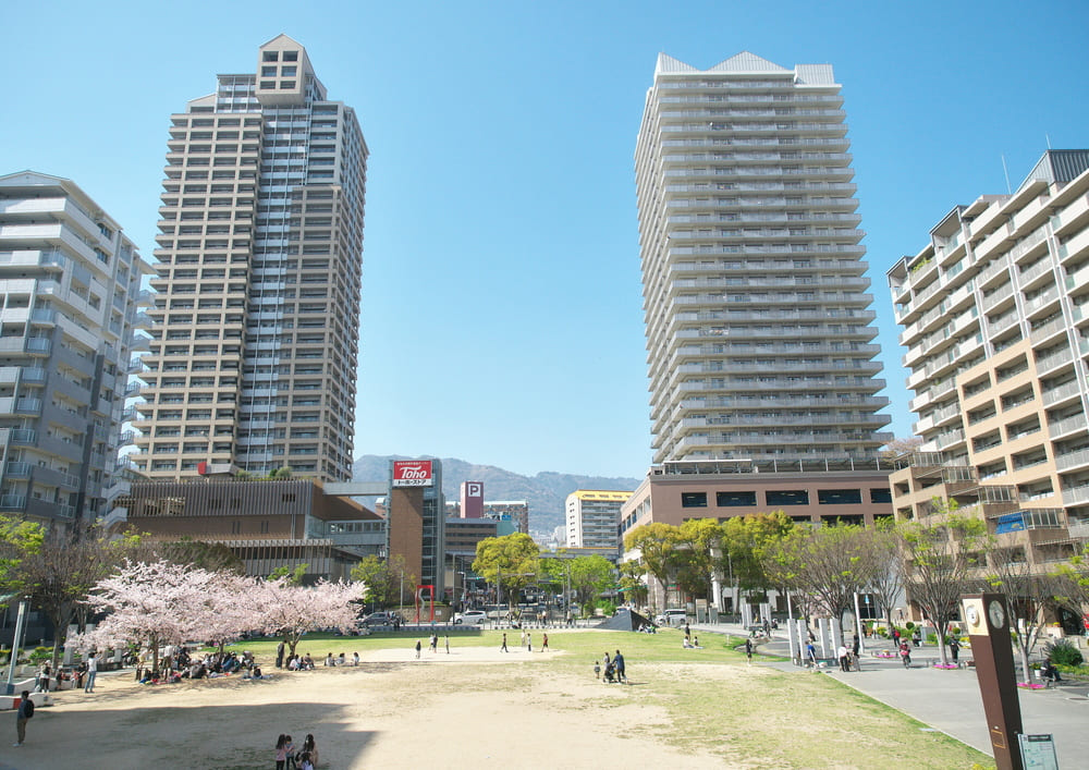 灘区役所・六甲道南公園